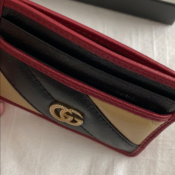 BLACK FRIDAY SALE Gucci GG Marmont Card Case